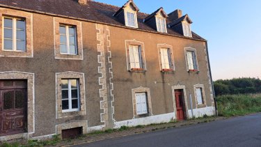 Maison a vendre Botsorhel 29650 Finistère 313 m2 8 pièces 99200 euros