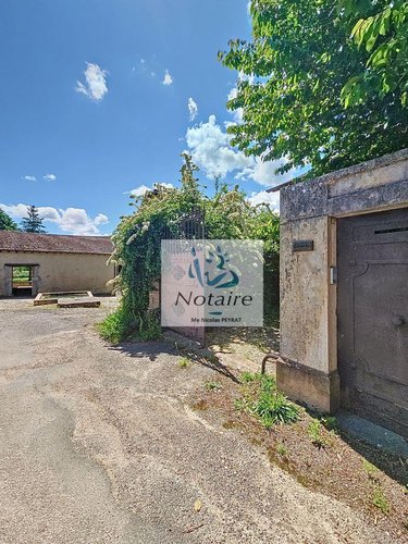 Maison a vendre Chardonnay 71700 Saône-et-Loire 171 m2 7 pièces 243000 euros