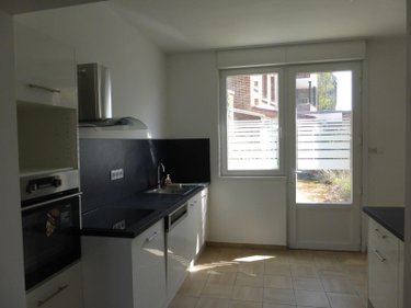 Location maison Bergues 59380 Nord 76 m2  790 euros