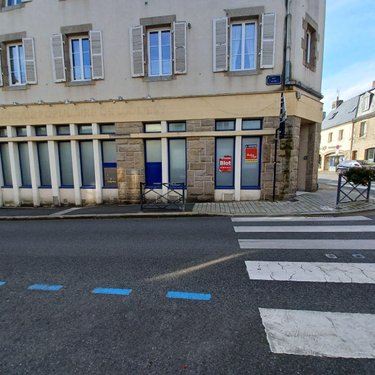 Fonds et murs commerciaux a vendre Saint-Pol-de-Léon 29250 Finistère 116 m2  157500 euros