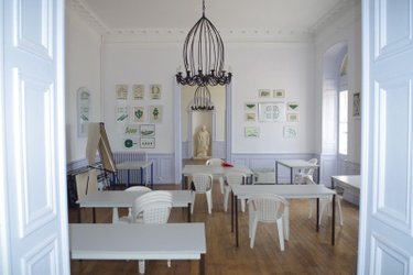 propriete a vendre Sorges-et-Ligueux-en-Périgord 24420 Dordogne 900 m2 14 pièces 1144000 euros