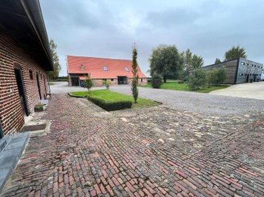 propriete a vendre Steenvoorde 59114 Nord 642 m2  1420000 euros