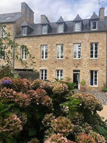 Maison a vendre Guingamp 22200 Côtes-d'Armor 200 m2  286000 euros