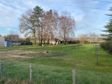 Terrain a batir a vendre Pouillé 41110 Loir-et-Cher 1899 m2  21500 euros