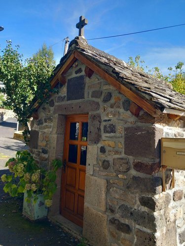 Maison a vendre Peyrusse 15170 Cantal 155 m2 5 pièces 85000 euros