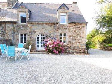 propriete a vendre Neulliac 56300 Morbihan 510 m2 22 pièces 570000 euros