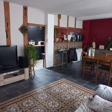 Location maison Caëstre 59190 Nord 93 m2  763 euros