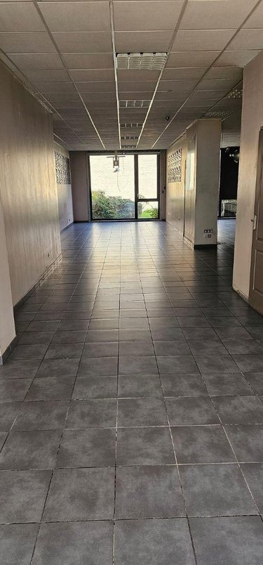 Fonds et murs commerciaux a vendre Dunkerque 59140 Nord 266 m2  330000 euros