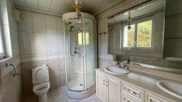 Maison a vendre Carhaix-Plouguer 29270 Finistère 134 m2 7 pièces 119130 euros