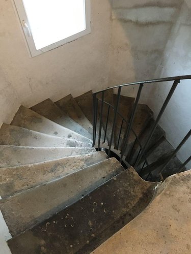 Immeuble a vendre Le Creusot 71200 Saône-et-Loire 480 m2  431000 euros
