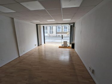 Location fonds et murs commerciaux Nogent-le-Rotrou 28400 Eure-et-Loir 60 m2  1125 euros