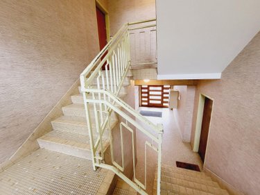 Immeuble a vendre Ussel 19200 Corrèze 360 m2  322400 euros