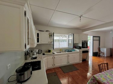 Maison a vendre La-Riviere 97421 Réunion 220 m2 11 pièces 555450 euros