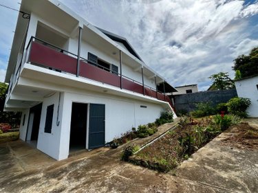 Maison a vendre La-Riviere 97421 Réunion 220 m2 11 pièces 555450 euros
