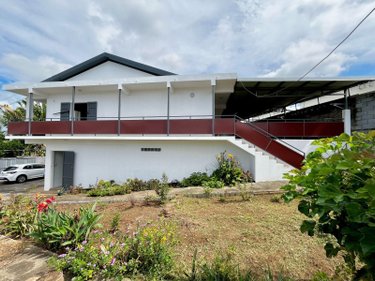 Maison a vendre La-Riviere 97421 Réunion 220 m2 11 pièces 555450 euros