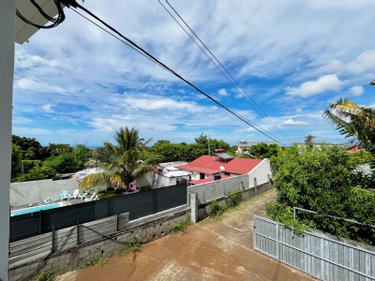 Maison a vendre La-Riviere 97421 Réunion 220 m2 11 pièces 555450 euros