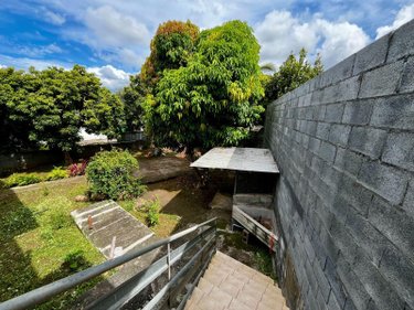 Maison a vendre La-Riviere 97421 Réunion 220 m2 11 pièces 555450 euros