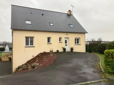 Location maison Saint-Senier-sous-Avranches 50300 Manche 147 m2 6 pièces 875 euros