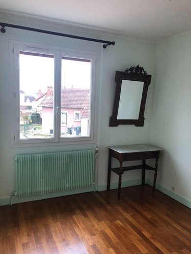 Maison a vendre Saint-Amand-Montrond 18200 Cher 137 m2 5 pièces 137200 euros