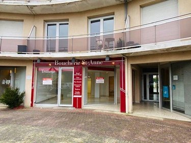Fonds et murs commerciaux a vendre Trégastel 22730 Côtes-d'Armor 68 m2  173730 euros