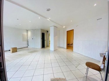 Fonds et murs commerciaux a vendre Trégastel 22730 Côtes-d'Armor 68 m2  173730 euros