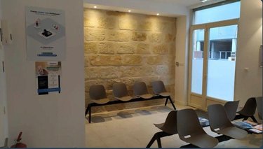 Location fonds et murs commerciaux Bordeaux 33000 Gironde 15 m2  600 euros