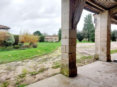 propriete a vendre Chambon 17290 Charente-Maritime 243 m2 8 pièces 457600 euros