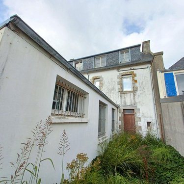 Immeuble a vendre Plouénan 29420 Finistère 208 m2  147800 euros