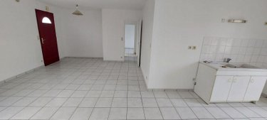 Location maison Saint-Germain-des-Prés 49170 Maine-et-Loire 76 m2 5 pièces 785 euros