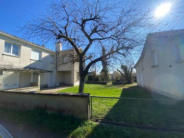 Maison a vendre Villedieu-sur-Indre 36320 Indre 200 m2 7 pièces 149600 euros