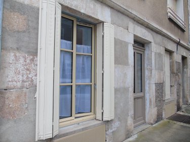 Location appartement Avallon 89200 Yonne 26 m2 2 pièces 290 euros