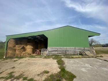 Bien agricole a vendre Villaines-sous-Lucé 72150 Sarthe  54000 euros