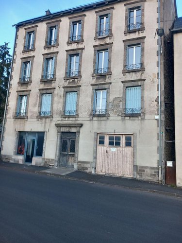 Appartement a vendre Murat 15300 Cantal 47 m2 3 pièces 38000 euros