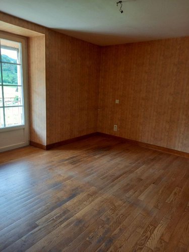 Maison a vendre Vic-sur-Cère 15800 Cantal 106 m2  138300 euros