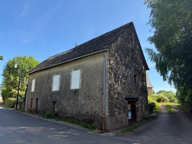 Maison a vendre Chaussenac 15700 Cantal  63600 euros