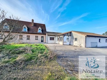 Maison a vendre Étrigny 71240 Saône-et-Loire 333 m2 7 pièces 309750 euros