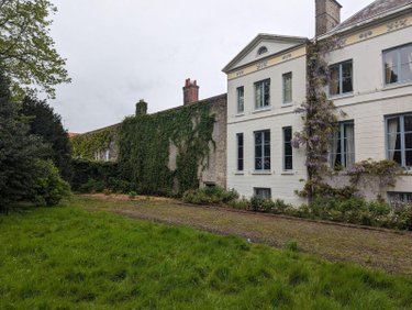 propriete a vendre Bergues 59380 Nord 1362 m2 20 pièces 927000 euros