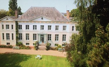 propriete a vendre Bergues 59380 Nord 1362 m2 20 pièces 927000 euros
