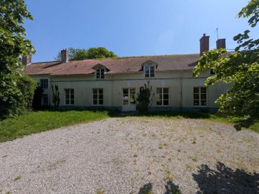 propriete a vendre Bergues 59380 Nord 1362 m2 20 pièces 927000 euros