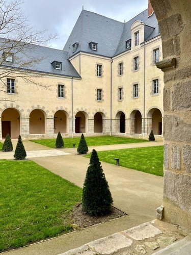 Location fonds et murs commerciaux Guérande 44350 Loire-Atlantique 40 m2  750 euros