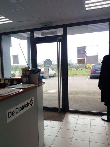 Fonds et murs commerciaux a vendre Villaines-la-Juhel 53700 Mayenne 210 m2  177680 euros