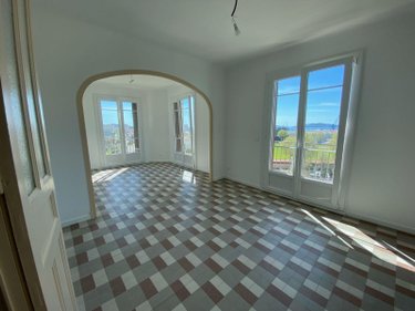 Location appartement Toulon 83000 Var 86 m2 4 pièces 1059 euros