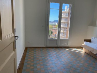 Location appartement Toulon 83000 Var 86 m2 4 pièces 1059 euros