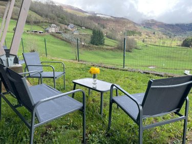 Fonds et murs commerciaux a vendre Le Falgoux 15380 Cantal  660000 euros
