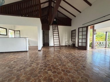 Maison a vendre Sainte-Clotilde 97490 Réunion 108 m2 4 pièces 498000 euros