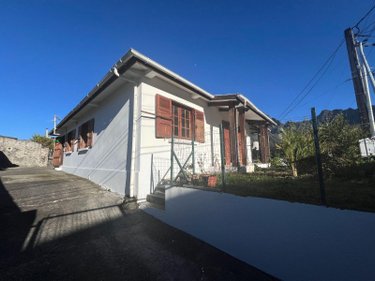 Maison a vendre Cilaos 97413 Réunion 109 m2 6 pièces 282800 euros