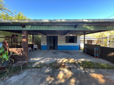 Maison a vendre La-Montagne 97417 Réunion 106 m2 4 pièces 165000 euros