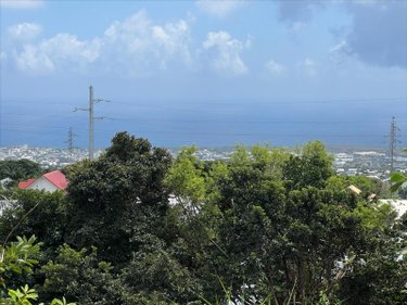 Terrain a batir a vendre Sainte-Clotilde 97490 Réunion 1940 m2  366500 euros