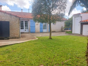 Maison a vendre Forges 17290 Charente-Maritime 179 m2 5 pièces 277400 euros