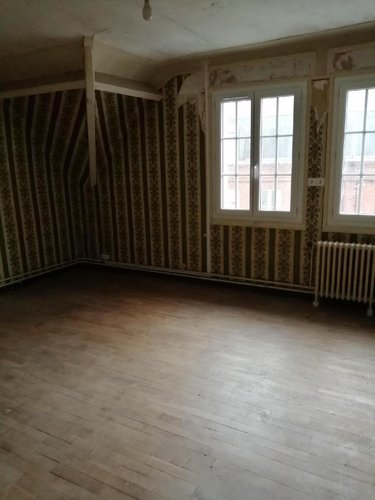 Immeuble a vendre Brionne 27800 Eure 100 m2  88922 euros